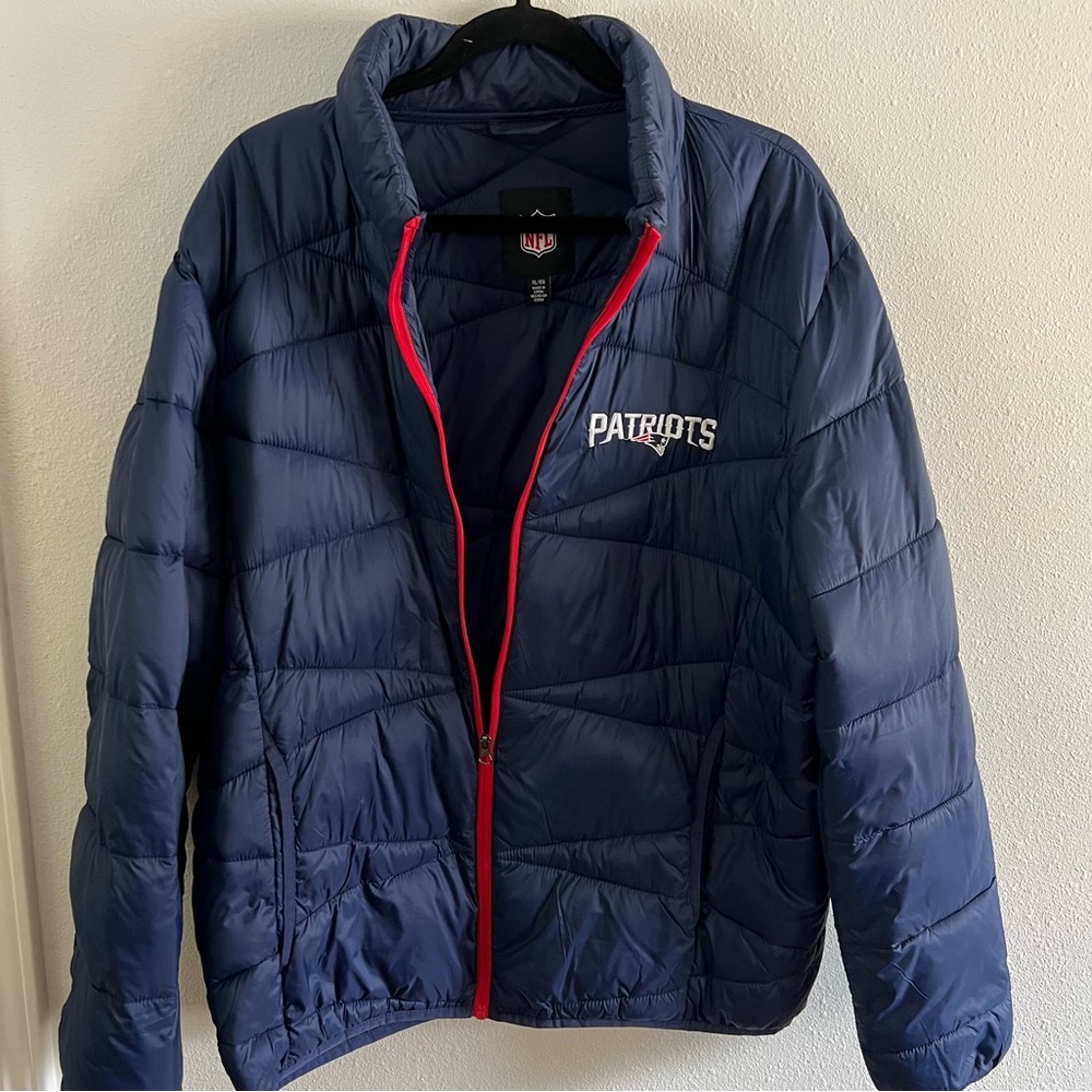 NFL New England Patriots Puffer Jacket